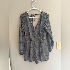 Trixxi Plaid Romper Woman’s SZ S Halter Tie Long Sleeve Shorts Lined Faux Wrap